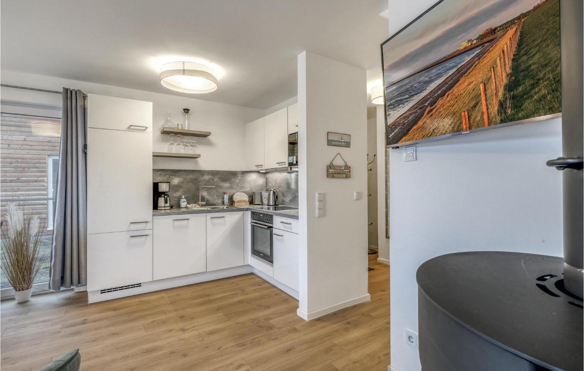 Amazing Home In Tossens With Wifi Экстерьер фото
